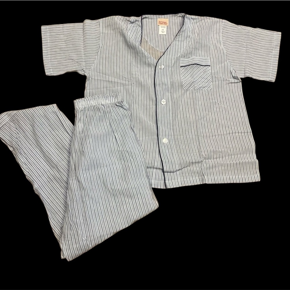Men's Classic Striped Pajama Set - black and White